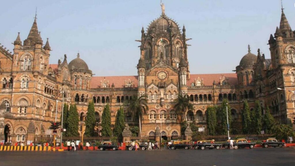 Chhatrapati Shivaji Maharaj Terminus Railway Station in Mumbai set for ...