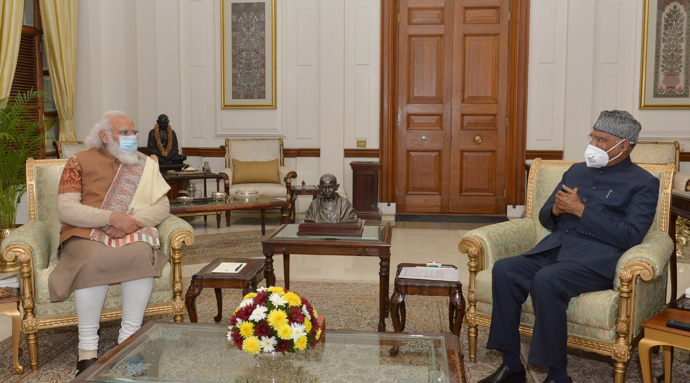 Narendra Modi calling on the President, Shri Ram Nath Kovind, at Rashtrapati Bhavan