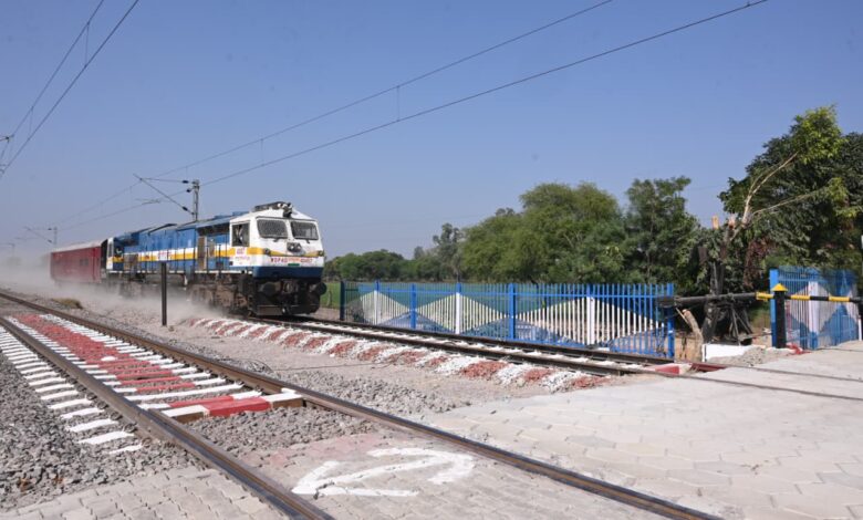 CRS Clears 62-km Banda–Khurhand–Dingvahi Doubling After 120 km/h Speed Trial